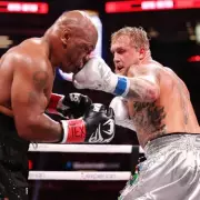 Tony Bellew Slams Jake Paul's 'Puncher's Gloves' in Mike Tyson Fight