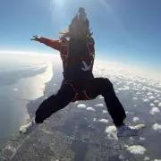 Two Skydivers Die in Mid-Air Parachute Tangle in Italy