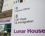 UK's Digital-Only Immigration System Fuels Stress and Exclusion, Report Reveals