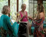 Warner Bros Set to Reject Paramount's $108bn Takeover Bid, Clearing Path for Netflix