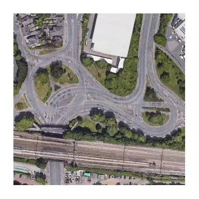 48 Traffic Lights & Wrong-Way Drivers: Inside the UK's 'Most Confusing Roundabout'