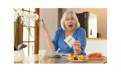 Adelaide Retiree's $20m Christmas Powerball Win Leaves Her 'Shaking Like a Leaf'