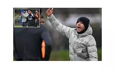 Chelsea Confirm Rosenior's Backroom Staff as New Era Begins at Cobham