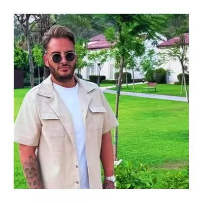 Glasgow hairdresser dies suddenly on holiday as fundraiser hits £30k