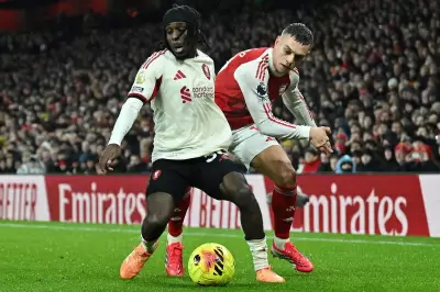 Liverpool's Defensive Masterclass Frustrates Arsenal in Emirates Stalemate