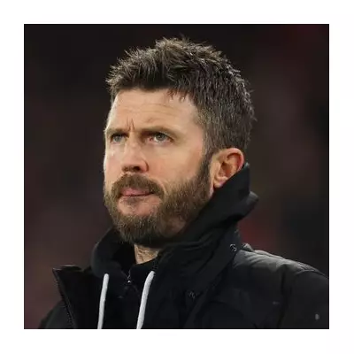 Michael Carrick's Tough Calls: Benching Bruno & Friend Shows Man Utd Interim Approach