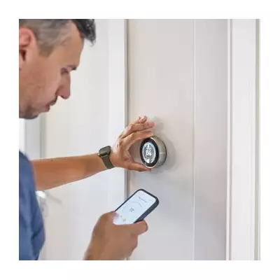 Plumber's 'Ideal' Thermostat Setting to Prevent Frozen Pipes in Cold Weather