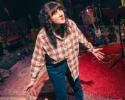 A Giant on the Bridge: Gig-Theatre Show Confronts Prisoner Re-entry