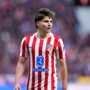 Agent's Transfer Message to Arsenal Over Julian Alvarez Future