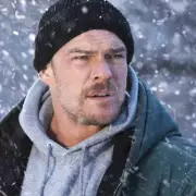 Alan Ritchson's Heartfelt Drama 'Ordinary Angels' Now Streaming on Netflix UK