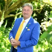 Alan Titchmarsh on his 'dull' Yorkshire childhood and father's poignant words