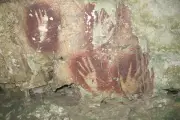 Ancient Indonesian Cave Handprints Rewrite History of Human Art