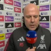 Arne Slot's Hugo Ekitike injury worry casts doubt on Arsenal clash