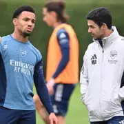 Arsenal Transfer News: Arteta's Nwaneri Update & Battle for Marseille Starlet