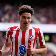 Arsenal's Transfer Window: Alvarez Stance Revealed as Ajax Boss Addresses Zinchenko Deal