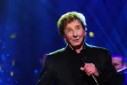Barry Manilow Adds Six Tour Dates After Lung Cancer Surgery