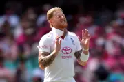 Ben Stokes Injury Casts Shadow Over England's Final Ashes Day in Sydney