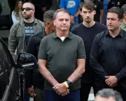 Bolsonaro's 27-Year Sentence Cut by Reading Books He Once Spurned