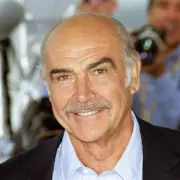 Catch 'Entrapment': Sean Connery & Zeta-Jones Heist Film on Film4 Tonight