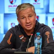 Chelsea Legend Dan Petrescu Confirms He Does NOT Have Cancer