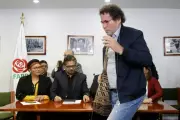 Colombia Accuses Former FARC Rebels of Failing to Surrender Promised Gold and Assets