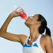 Daily Electrolyte Drinks: Who Really Needs Them & The Hidden Health Risks