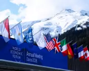 Davos Final Day: Global Economy in Focus Amid Warnings and AI Anxiety