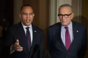 Democrats in Crisis: Record Low Polls as Strategists Blame Fractured Party and Weak Leadership