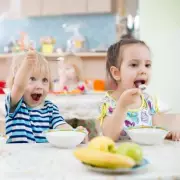 Dietician Reveals 3 Phrases Parents Must Avoid With Picky Eaters