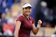 Emma Raducanu Battles Back for First 2026 Win in Hobart