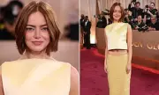 Emma Stone's 'Taut' Face Sparks Surgery Rumours at 2026 Golden Globes