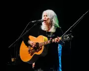 Emmylou Harris Glasgow Farewell: 78-Year-Old Legend's Spine-Tingling Celtic Connections Show