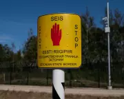 Estonia Bans 261 Russian Veterans of Ukraine War, Urges EU-Wide Visa Block