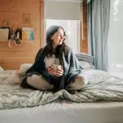 Expert's Cheap Rug Trick Can Warm Your Bedroom Without Turning Up Heating