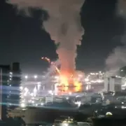 Explosions Rock Caracas Amid Trump-Maduro Tensions