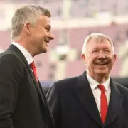 Ferguson's Praise for Solskjaer's Youth Policy Highlights Amorim's United Failure