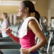 Fitness Influencer Juni Sparks Debate Over 'Revealing' Gym Attire