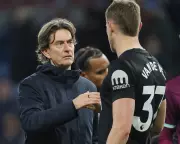Frank Urges Calm Amid Sack Chants as Tottenham Salvage Late Draw at Burnley