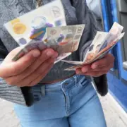 Get Up to £200 Free Cash: 3 Major UK Banks Launch New Year Switching Deals