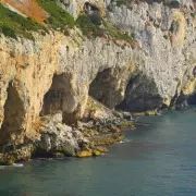 Gibraltar Cave Sealed for 40,000 Years Rewrites Neanderthal History
