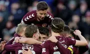 Hearts edge past Livingston 1-0 to stay top of Scottish Premiership