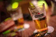 Heineken CEO Steps Down Amid Sales Slump, UK Market a Bright Spot