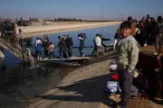 Hundreds Flee to Syrian Government Areas as Aleppo Offensive Looms