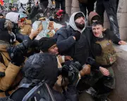 Hundreds Overwhelm Far-Right Rally in Minneapolis as ICE Crackdown Sparks Protests