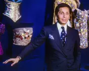 Italian Fashion Legend Valentino Garavani Dies Aged 93 in Rome
