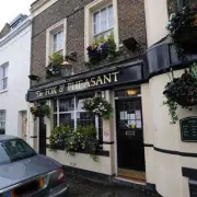 James Blunt's Fulham pub charges £106 for lunch: 'Too expensive' verdict