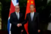 Keir Starmer Meets Xi Jinping in Beijing to Mend UK-China Ties and Boost Trade