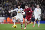 Liverpool's Winning Run Ends in Goalless Anfield Stalemate Against Resilient Leeds