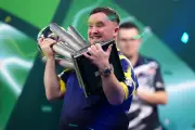 Luke Littler Wins Back-to-Back World Darts Titles with 7-1 Victory