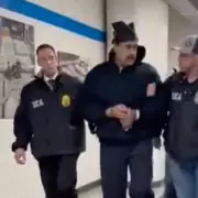 Maduro Arrives in US in Shackles, Mocked for Bizarre Outfit and Comments